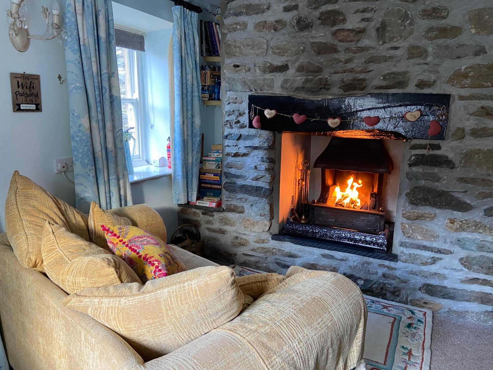 Ty Capel Isa Villa Blaenau Ffestiniog Exteriör bild